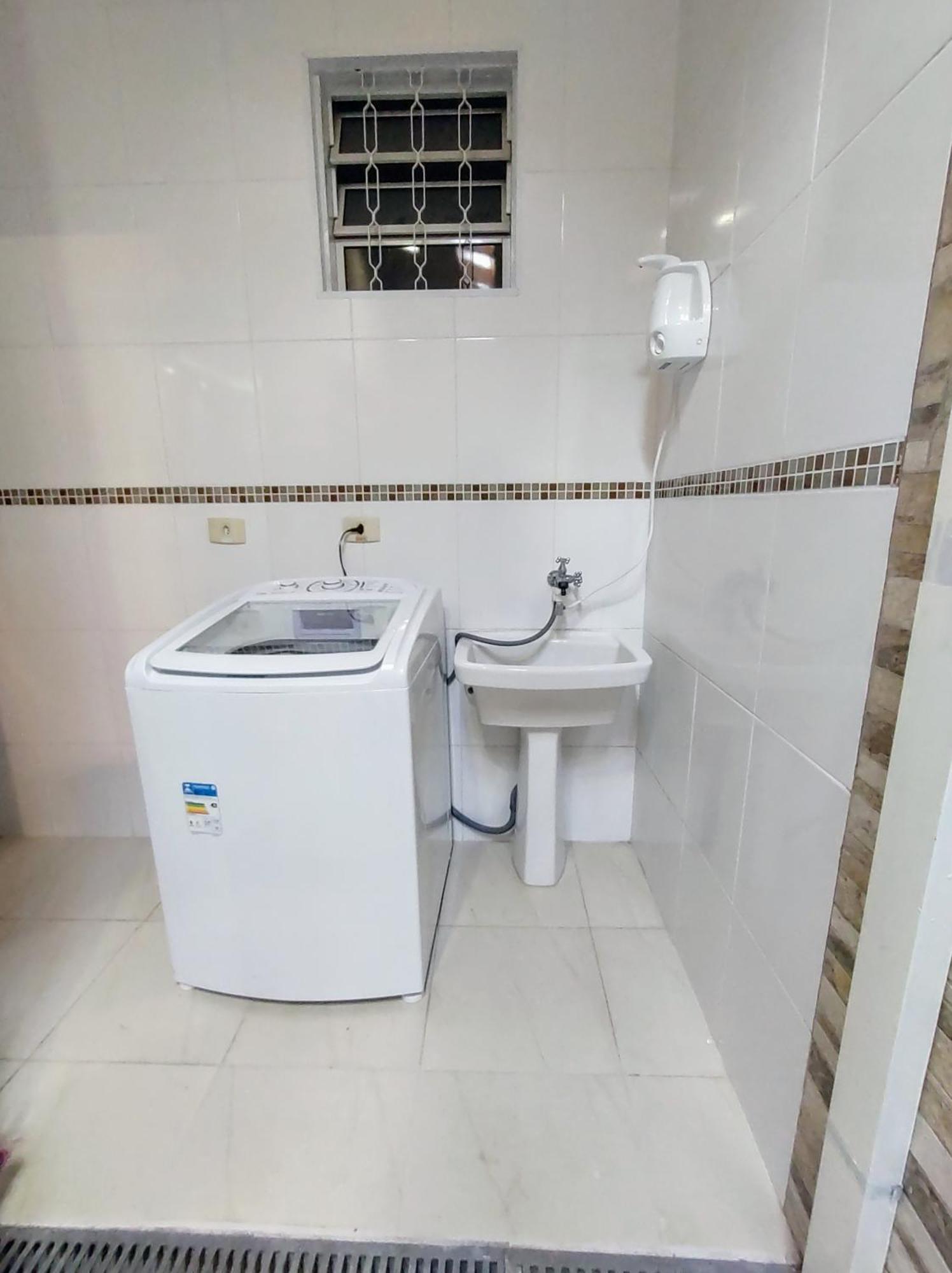 Casa Com Garagem, Ar Condicionado, Sala Tv E Jantar, Cozinha Completa E Lavanderia Taubaté エクステリア 写真