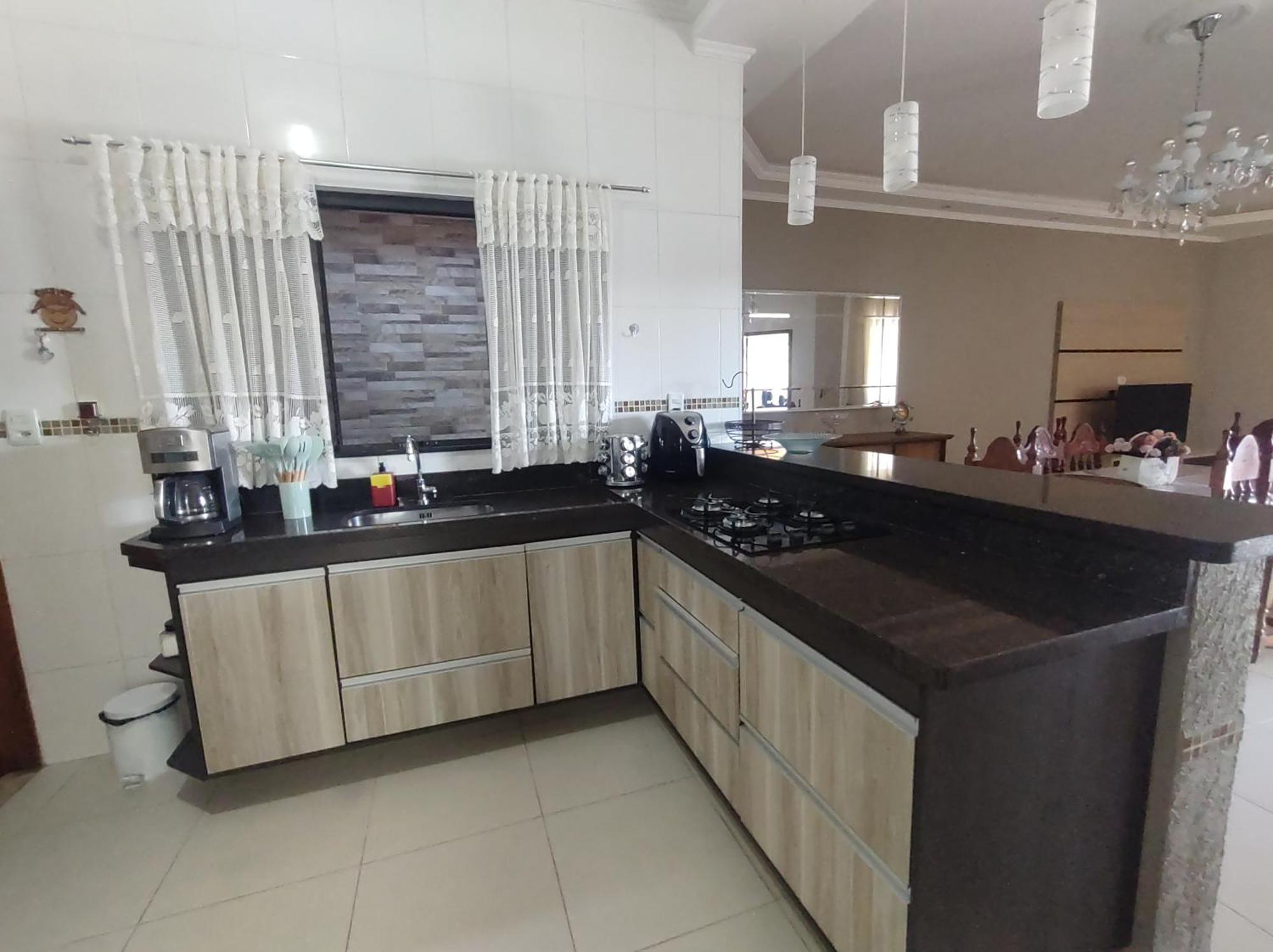 Casa Com Garagem, Ar Condicionado, Sala Tv E Jantar, Cozinha Completa E Lavanderia Taubaté 部屋 写真