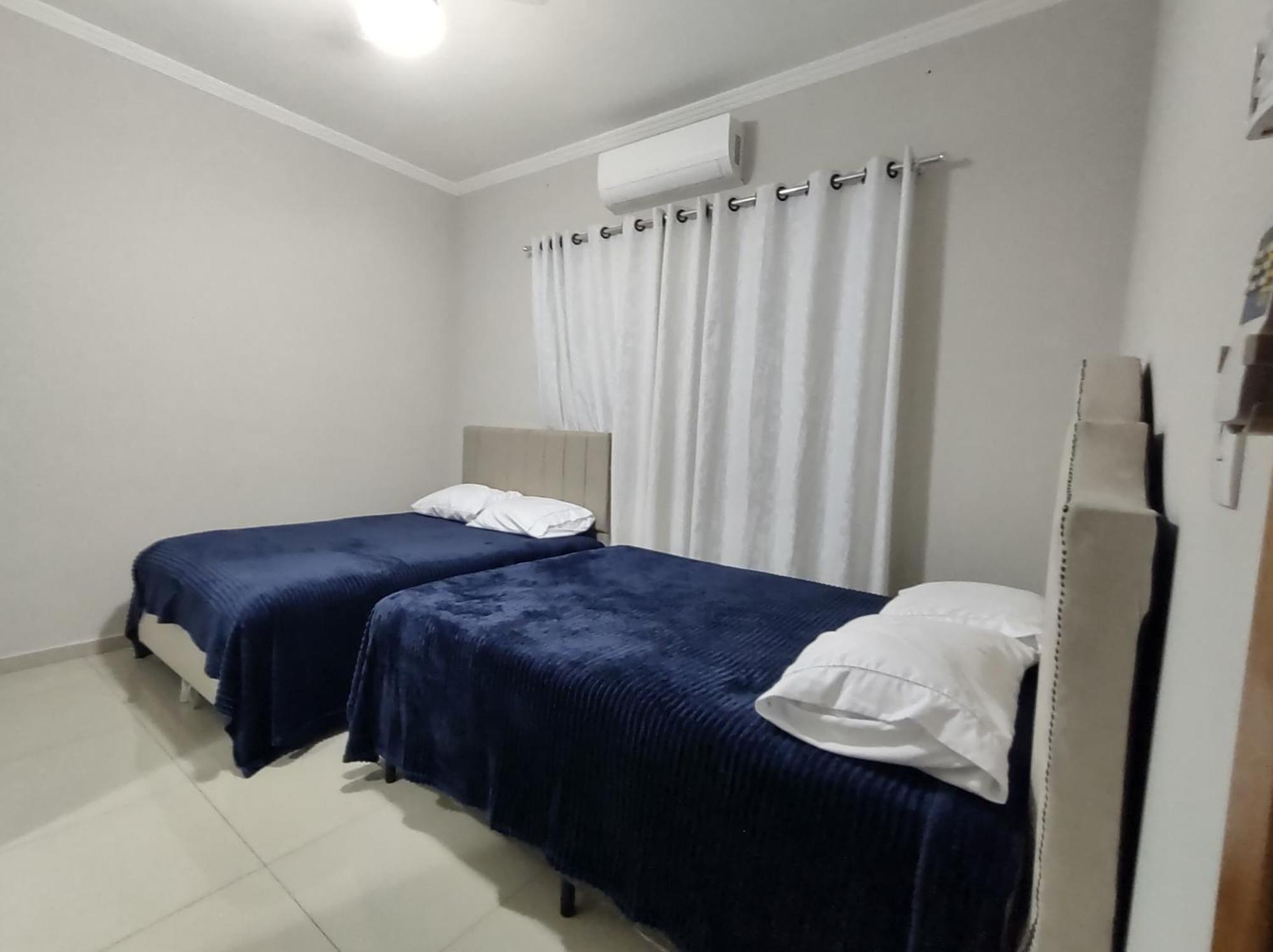 Casa Com Garagem, Ar Condicionado, Sala Tv E Jantar, Cozinha Completa E Lavanderia Taubaté 部屋 写真